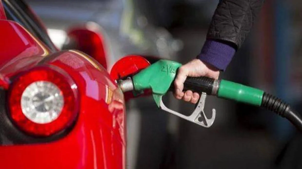 Europa prohíbe la combustión: ¿hasta cuándo podré tener un coche gasolina o diésel?