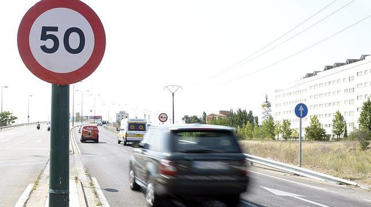 Cómo te ayudará el asistente de velocidad inteligente a evitar multas este verano