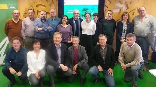 Asistentes a la reunión de la FB con 13 sociedades científicas españolas