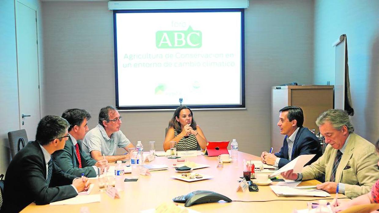Participantes del foro de ABC «Agricultura de conservación en un entorno de cambio climático» del pasado 4 de octubre