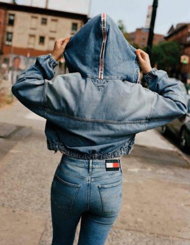 Denim de algodón 100% reciclado y de bajo impacto ambiental que reduce el consumo de agua y energía