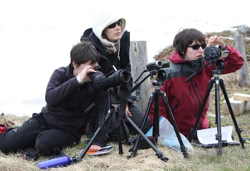 Equipo investigador con Mariona Ferrandiz, en el centro