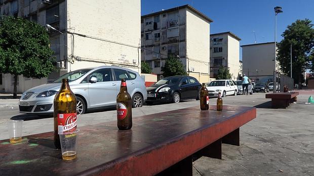 Plaza del Astrolabio, en Madre de Dios, uno de los barrios más deprimidos de Sevilla según las últimas estadísticas del INE