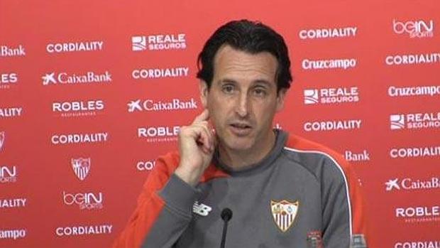 Emery: «Soy un privilegiado por entrenar al Sevilla»
