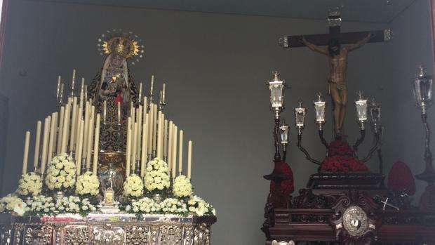 La Virgen de los Dolores y el Cristo de la Clemencia, en sus pasos