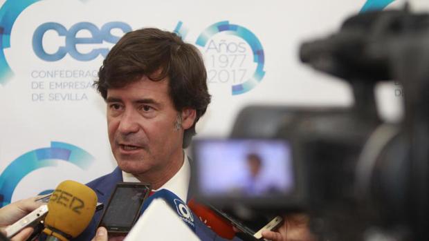 Los empresarios sevillanos piden cambios en la ordenanza municipal de obras y actividades