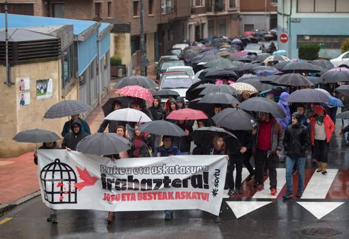 Manifestación, ayer, en Miraballes (Vizcaya) por la libertad de Josu Ternera