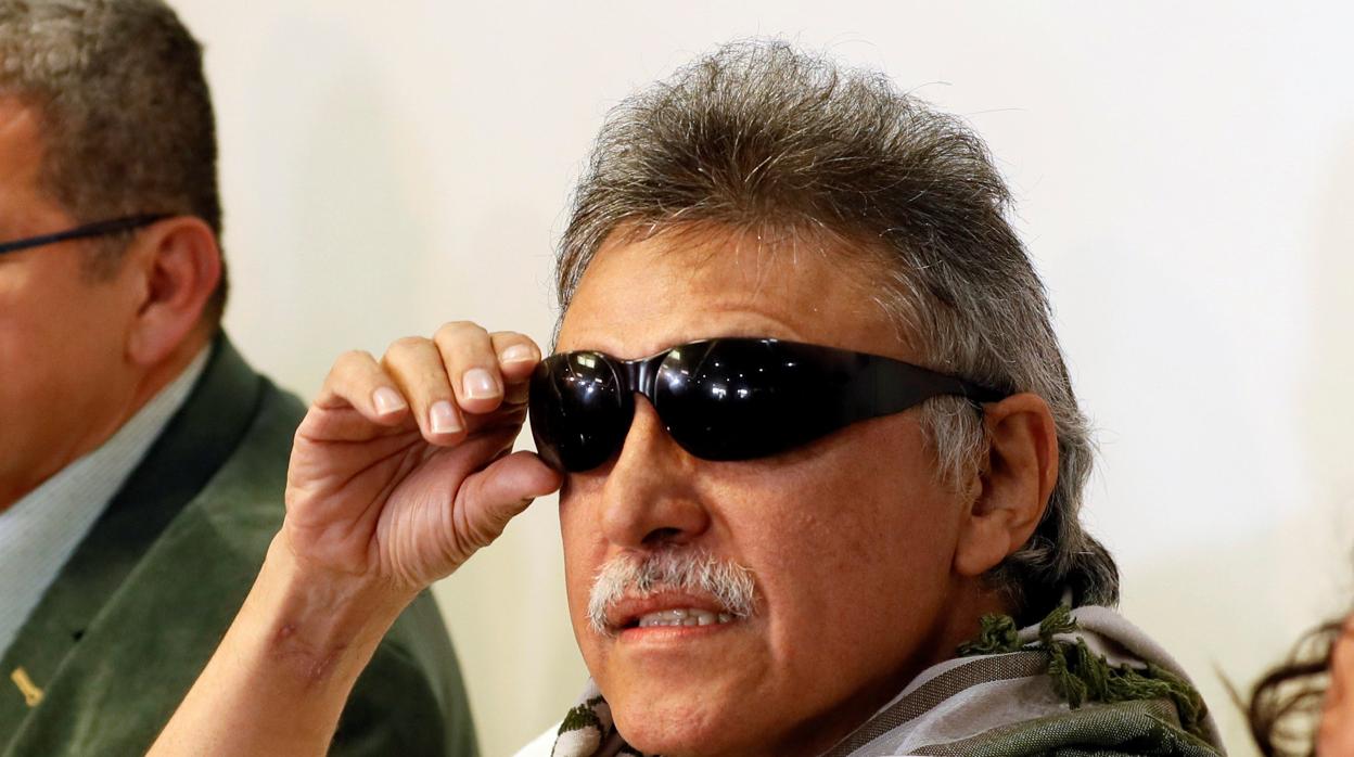 El exguerillero y líder del partido político FARC Seuxis Paucias Hernández, alias "Jesús Santrich", durante una rueda de prensa