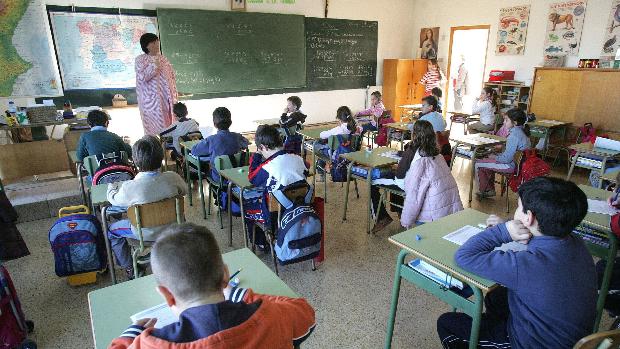 El BOJA de la vuelta al cole en Andalucía: tres casos en dos aulas para plantear el cierre del centro escolar