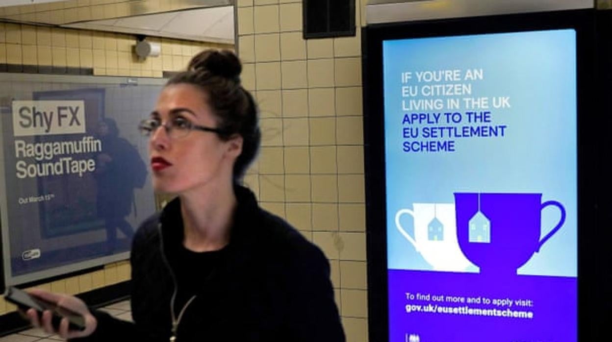 Recordatorio del trámite en el metro de Londres