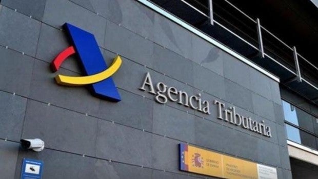 Hacienda añade 4.000 nuevos morosos a su 'lista negra' al meter a contribuyentes con deudas de 600.000 euros