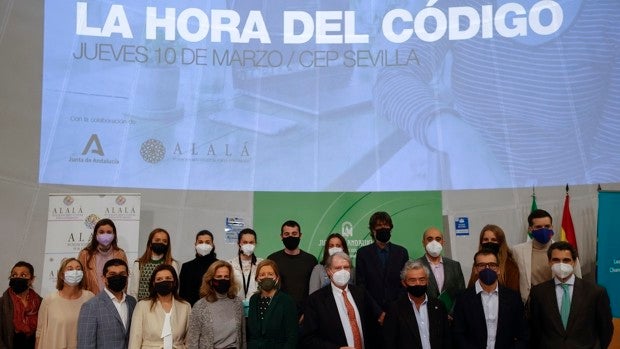 La Fundación Princesa de Girona presenta en Sevilla el taller de programación 'La Hora del Código'