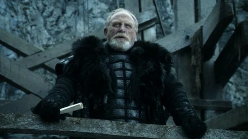 James Cosmo, como el Lord Comandante de la Guardia de la Noche