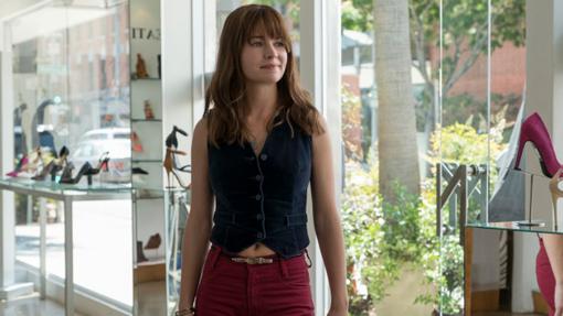 Britt Robertson hace de Sophia Amoruso en Girlboss