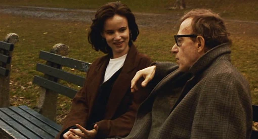 Juliette Lewis junto a Woody Allen en 'Maridos y mujeres'.