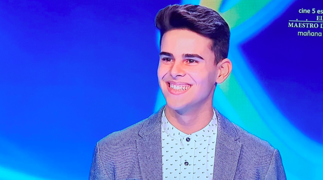 El gaditano Óscar Cantalejo consigue el ticket de oro tras una tremenda actuación en &#039;Idol Kids&#039;