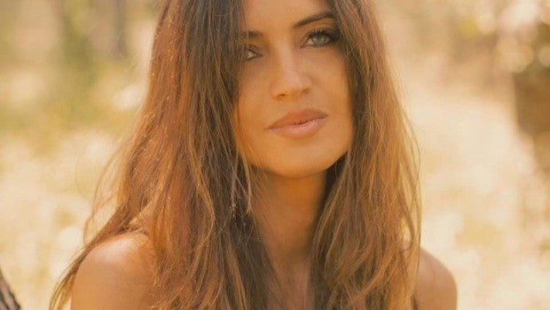 Sara Carbonero elige El Puerto para desconectar junto a la mujer del chef Ángel León