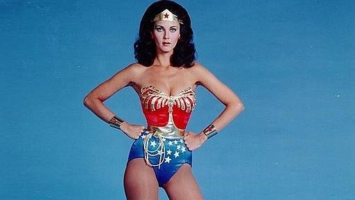 Lynda Carter como Wonder Woman