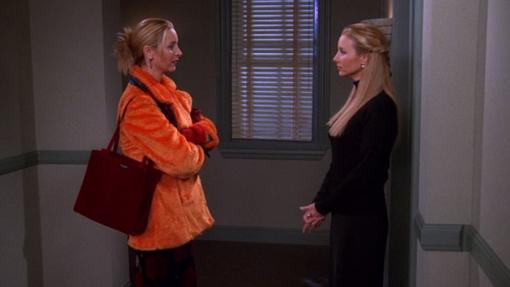 Lisa Kudrow interpretaba a Phoebe y a su hermana Ursula en Friends