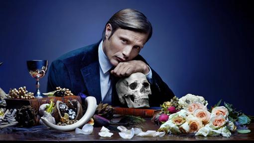 Mads Mikkelsen como Hannibal