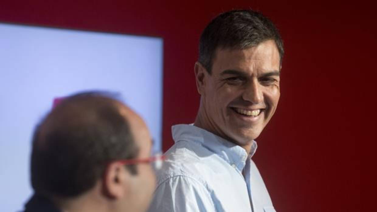 El secretario general del PSOE, Pedro Sánchez, y el primer secretario del PSC, Miquel Iceta, en Barcelona el pasado viernes