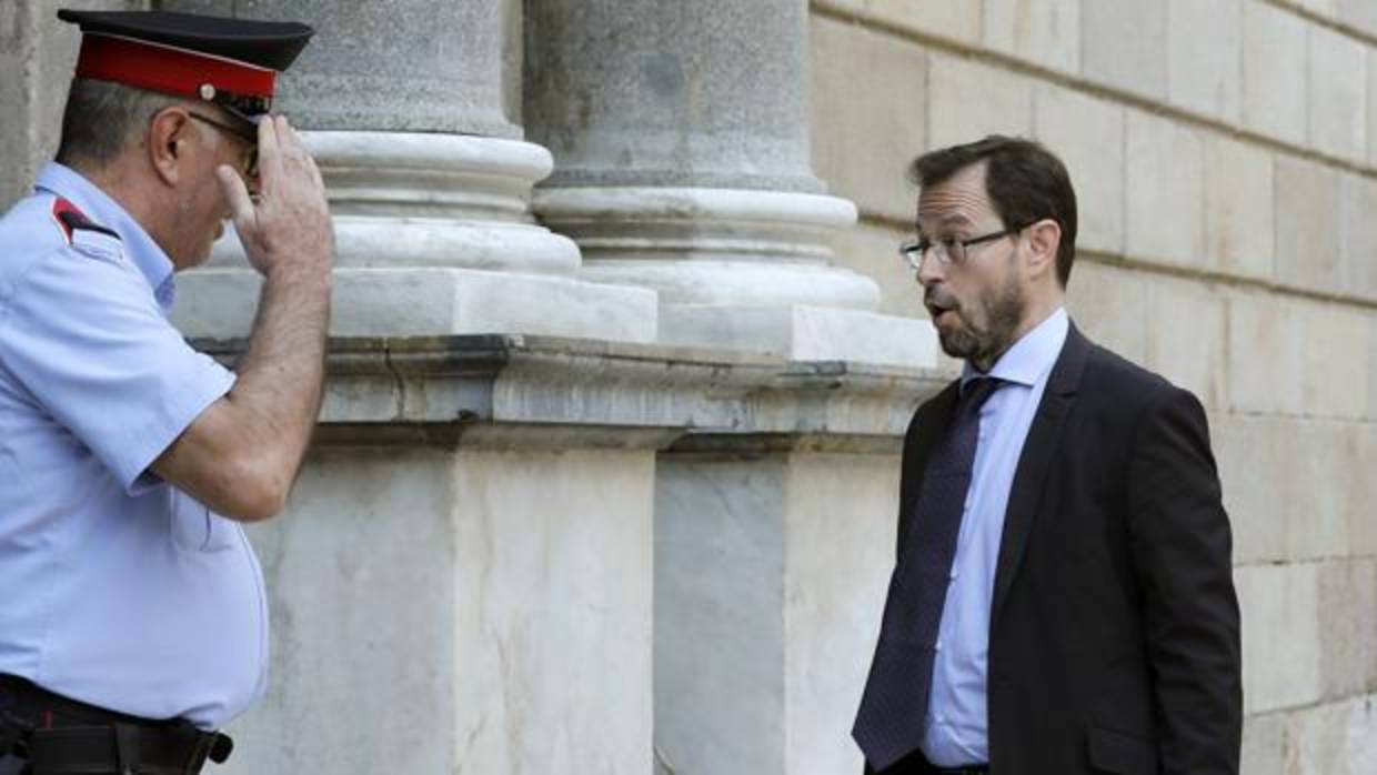 El fiscal Anticorrupción José Grinda a su llegada al Palau de la Generalitat