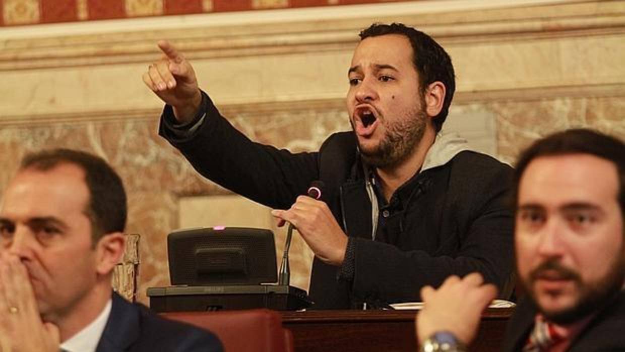 El portavoz de Izquierda Unida en el Ayuntamiento de Sevilla, Daniel González Rojas