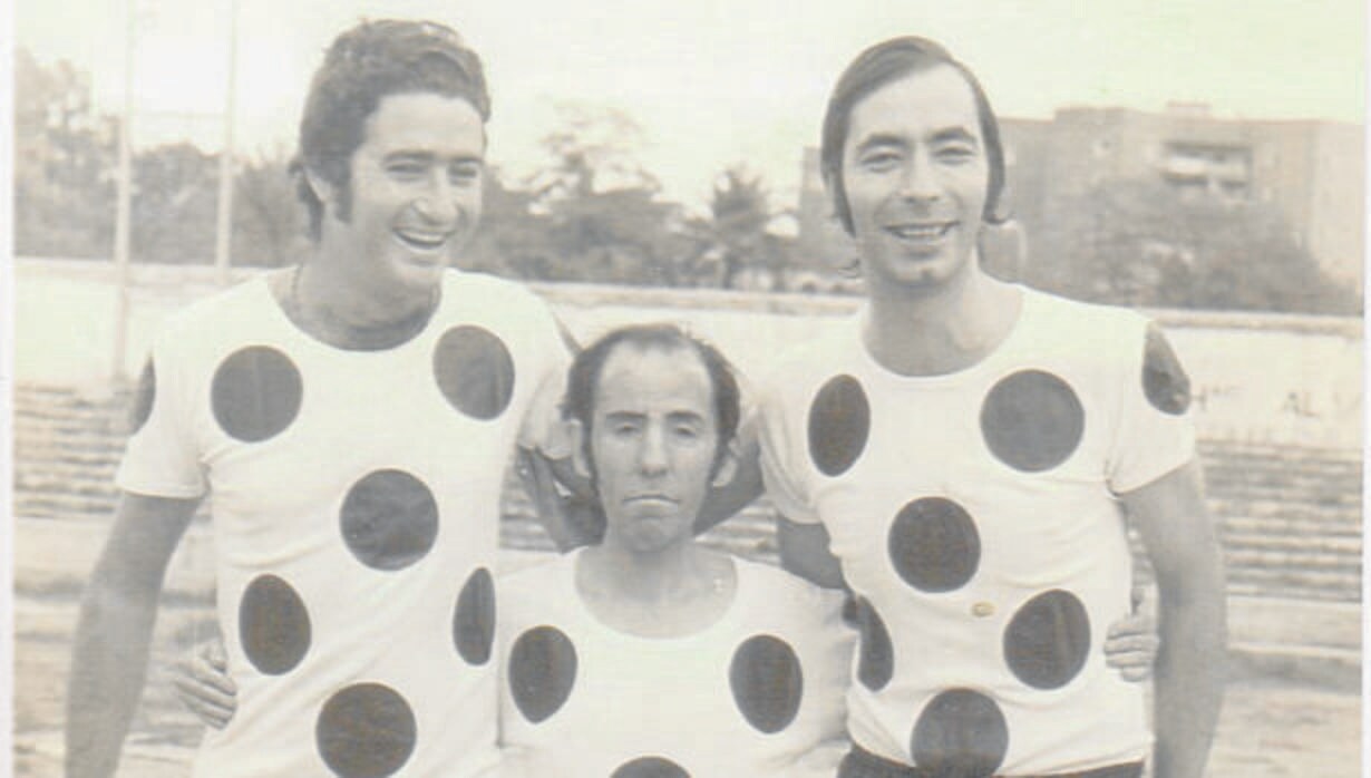Pepe Luis Siete Revueltas, a la derecha, con «Joseliqui» y Francisco González Valverde, «Paquito Fiestas», hermano del actor Máximo Valverde