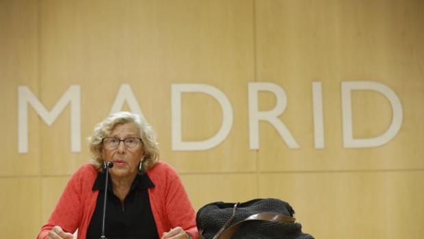 Carmena repite por torpeza del PSOE