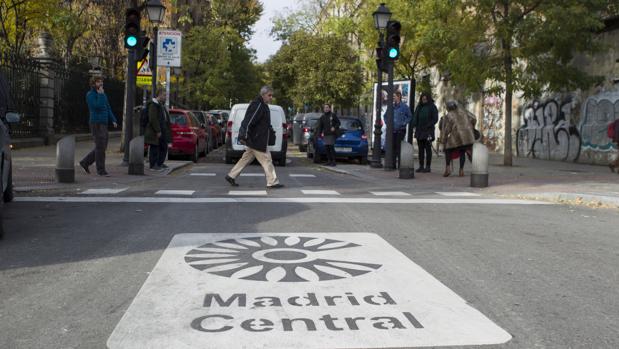 La izquierda juega con Madrid