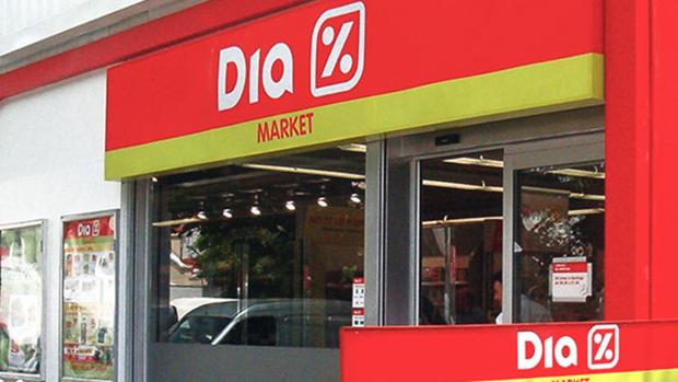 Dia, «laissez faire et laissez passer»