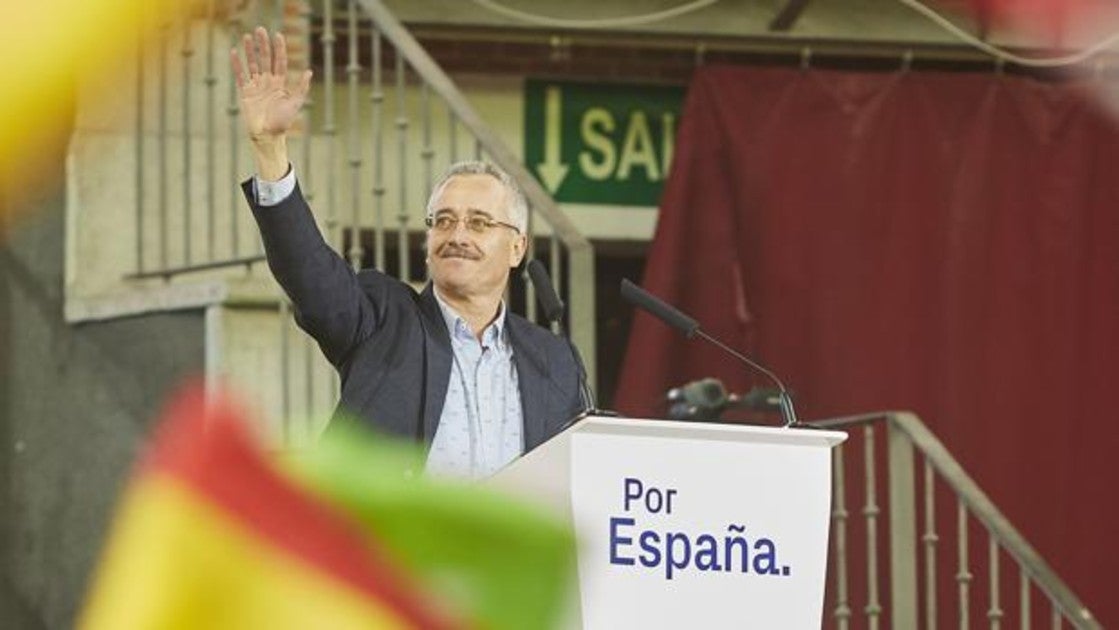 Por encima de los chistes