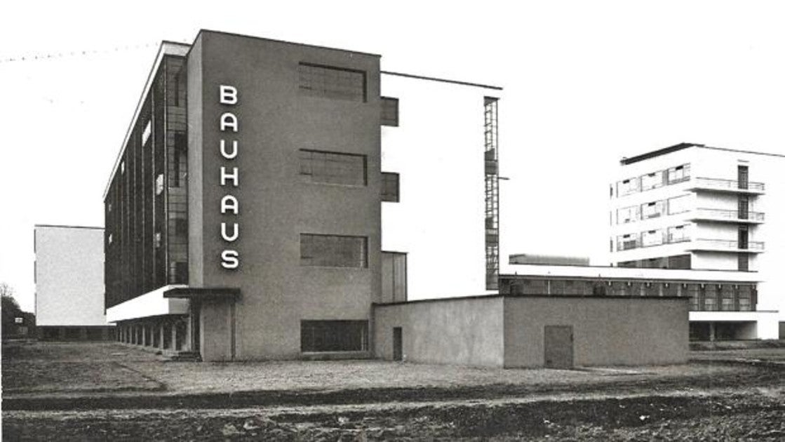 Bau.100