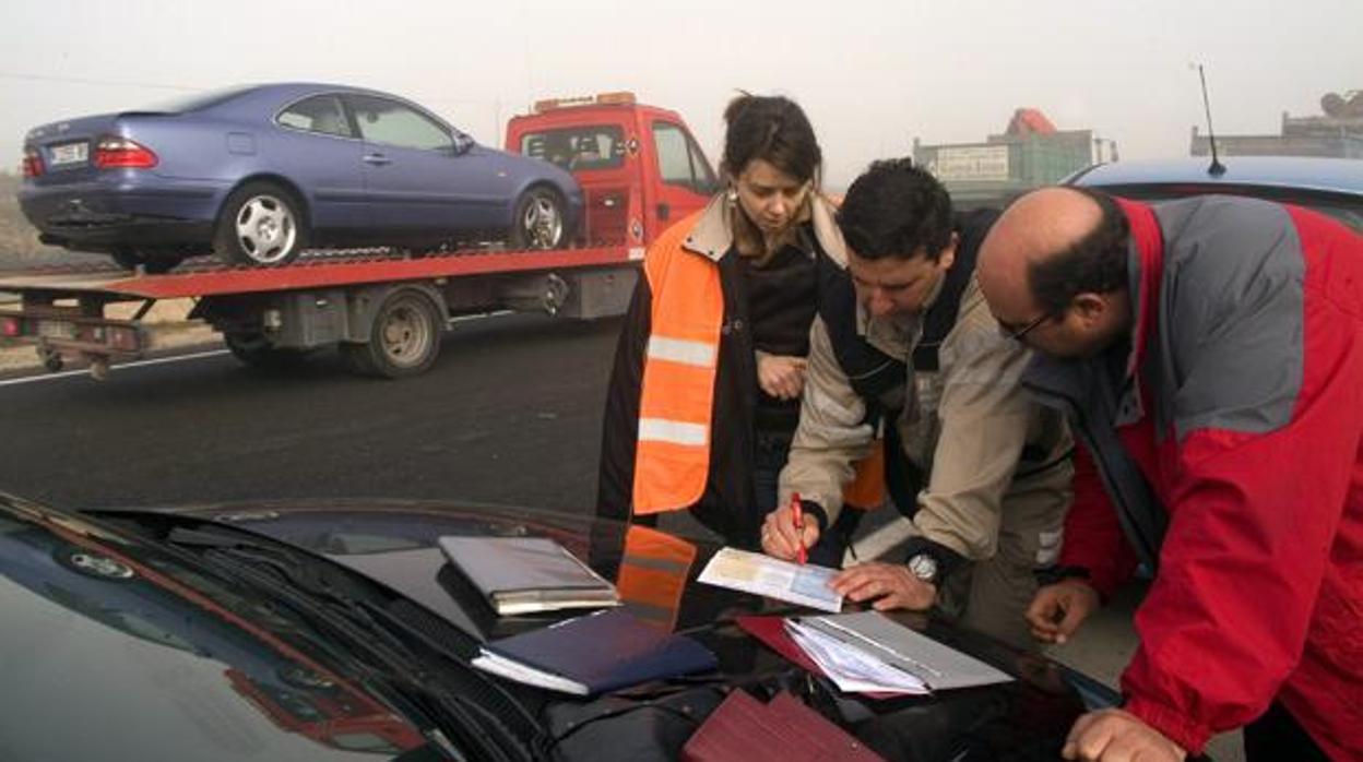 Parte amistoso tras un accidente en carretera.