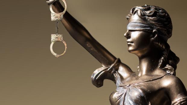 Nuevo objetivo, controlar a los jueces