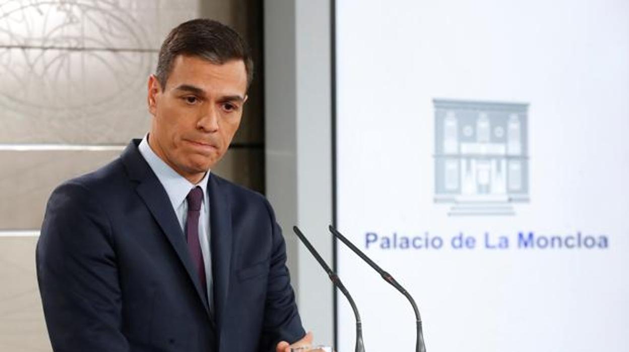 Adolfo Vigo: Y Pedro Sánchez bailó sobre sus tumbas