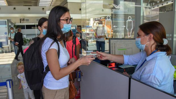 Tarde, pero bienvenida sea la apertura