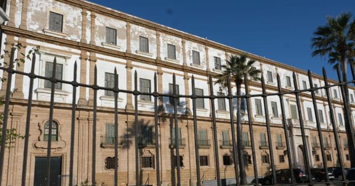 Edificio de Valcárcel.