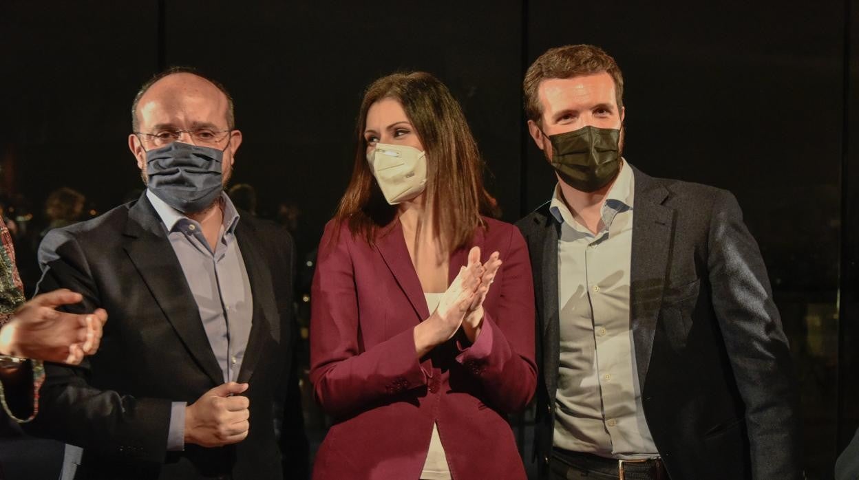 Julián Quirós: La derecha destruida