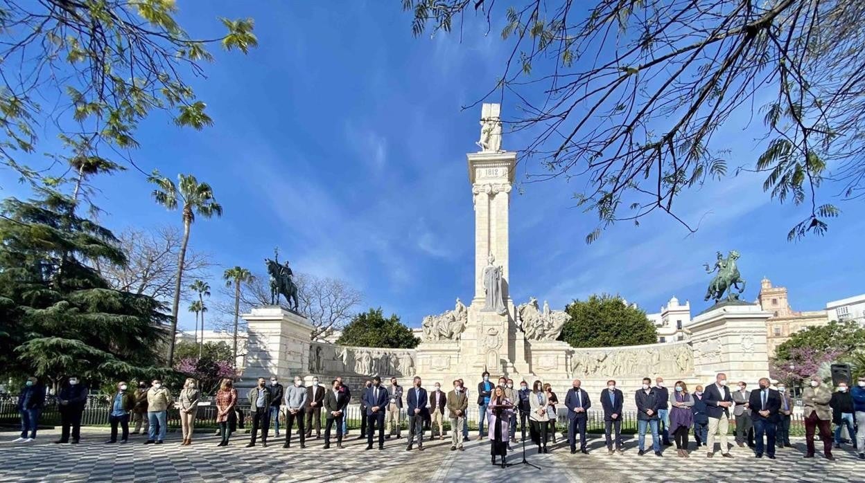 La Voz de Cádiz: Necesitamos ayuntamientos mejores