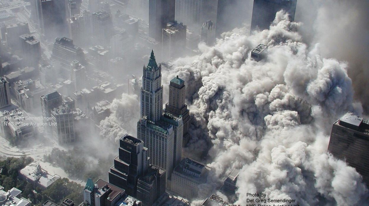 Desplome de una de las torres del World Trade Center el 11-S.