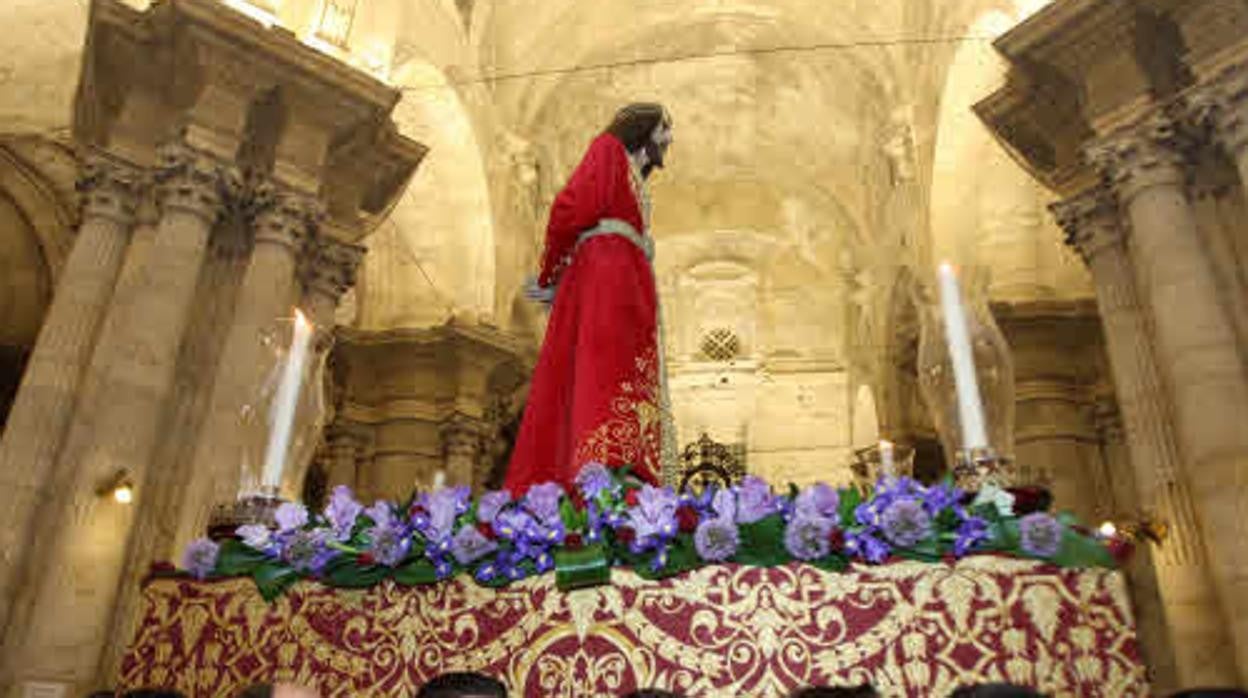 Nuestro Padre Jesús de la Sentencia en el Vía Crucis de 2009