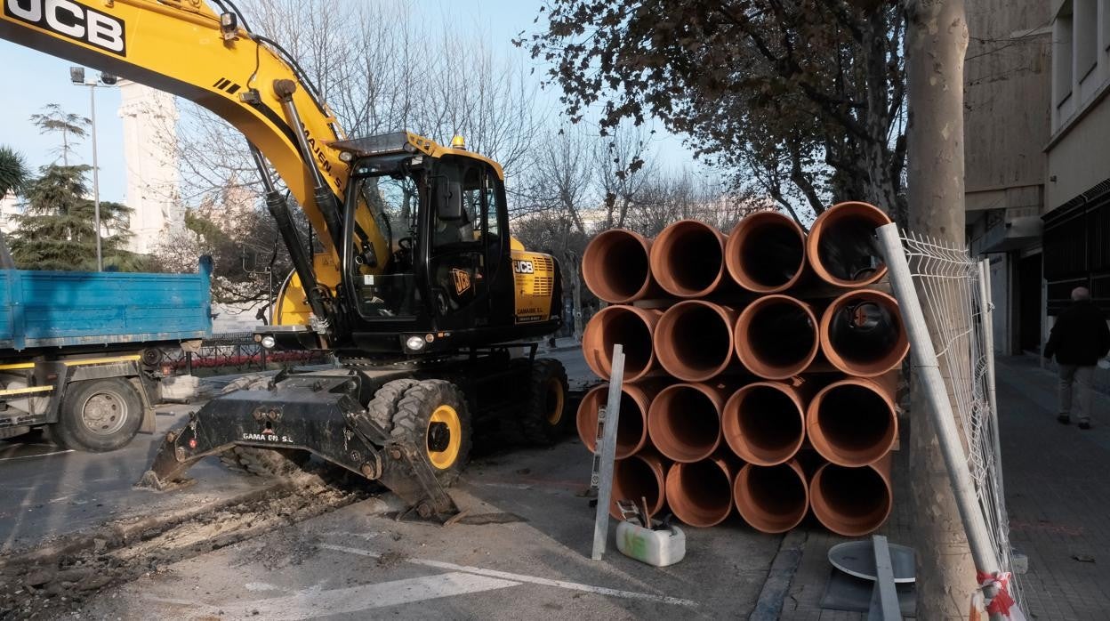 La Voz de Cádiz: Obras y abandono