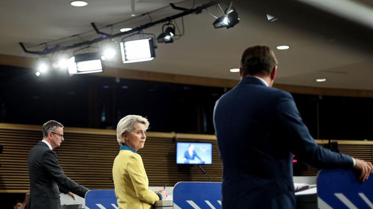 Editorial ABC: Ucrania llama a la puerta