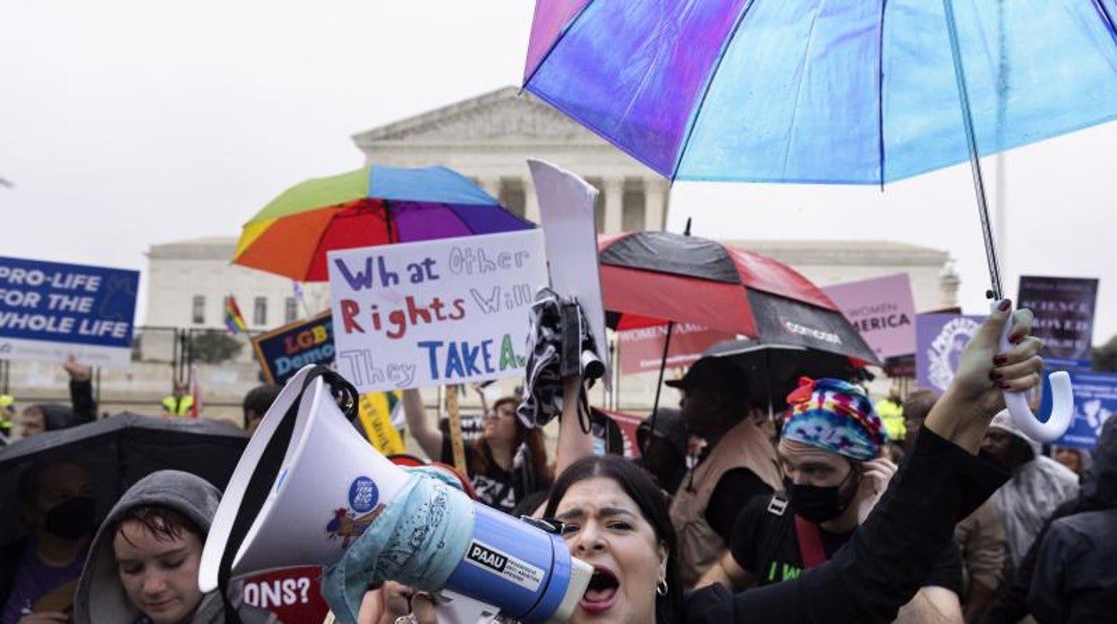 Editorial ABC: El aborto ya no es un derecho en Estados Unidos