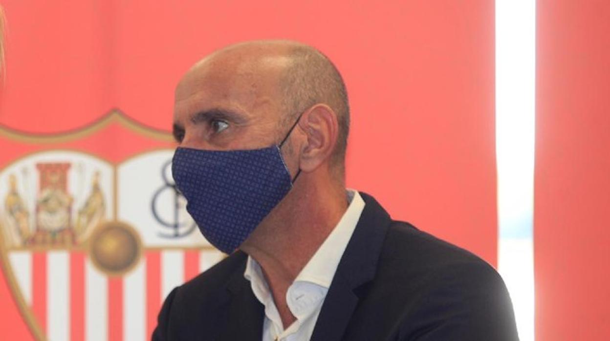 Monchi, durante una presentación del Sevilla