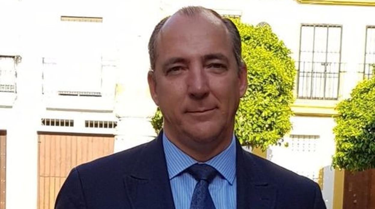 José Luis Caballero, reelegido como hermano mayor en las Penas