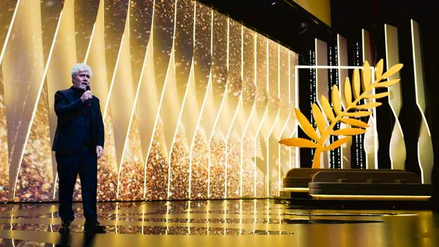 Pedro Almodóvar planta cara a Netflix desde el jurado de Cannes