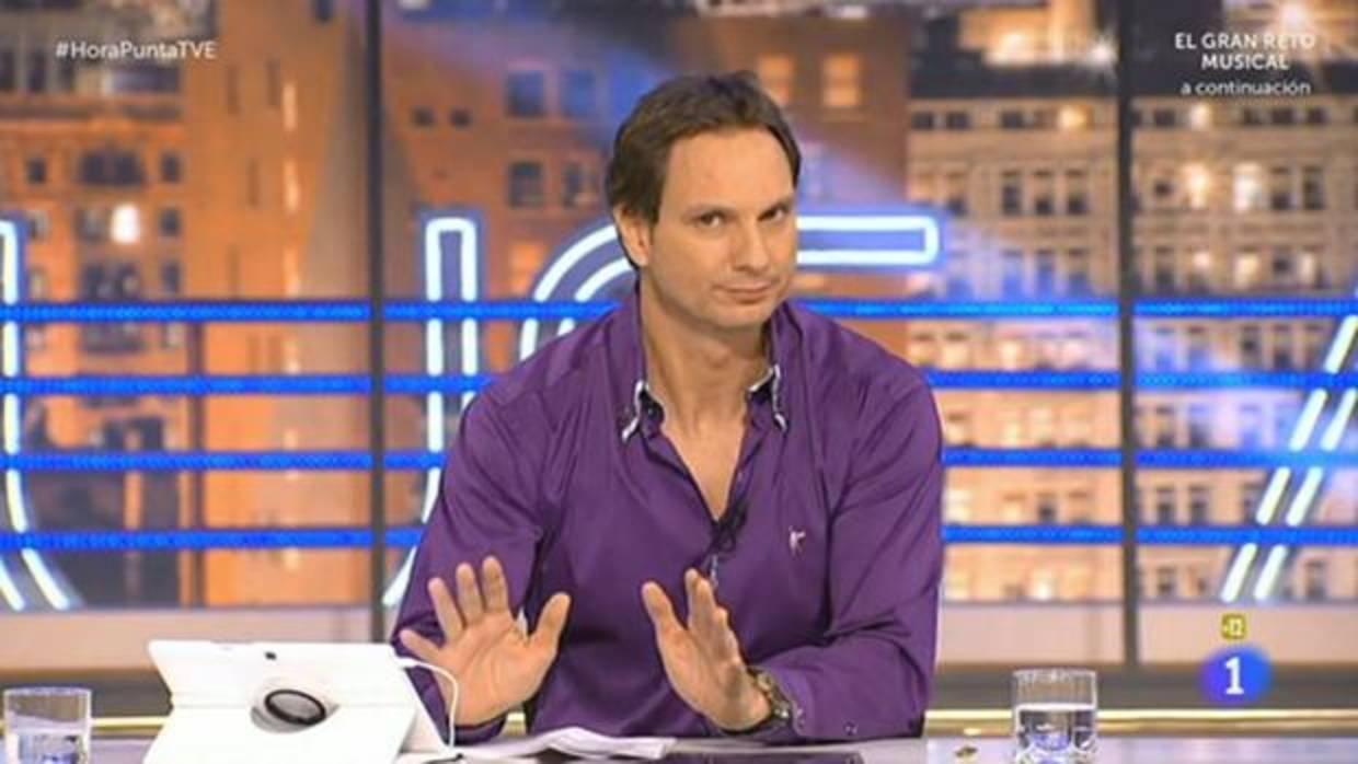 Javier Cárdenas es el encargado de conducir el programa de TVE «Hora Punta»