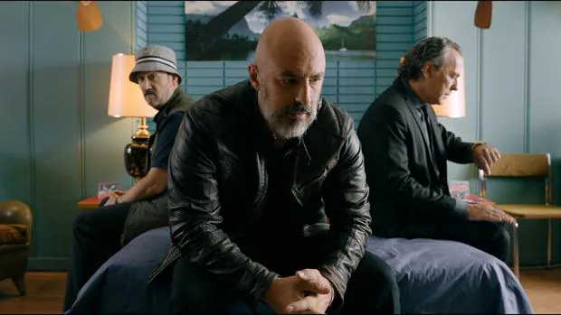 Javier Cámara (i), Roberto Álamo (c) y José Coronado (d), los protagonistas de «Es por tu bien», el filme más visto de lo que llevamos de 2017